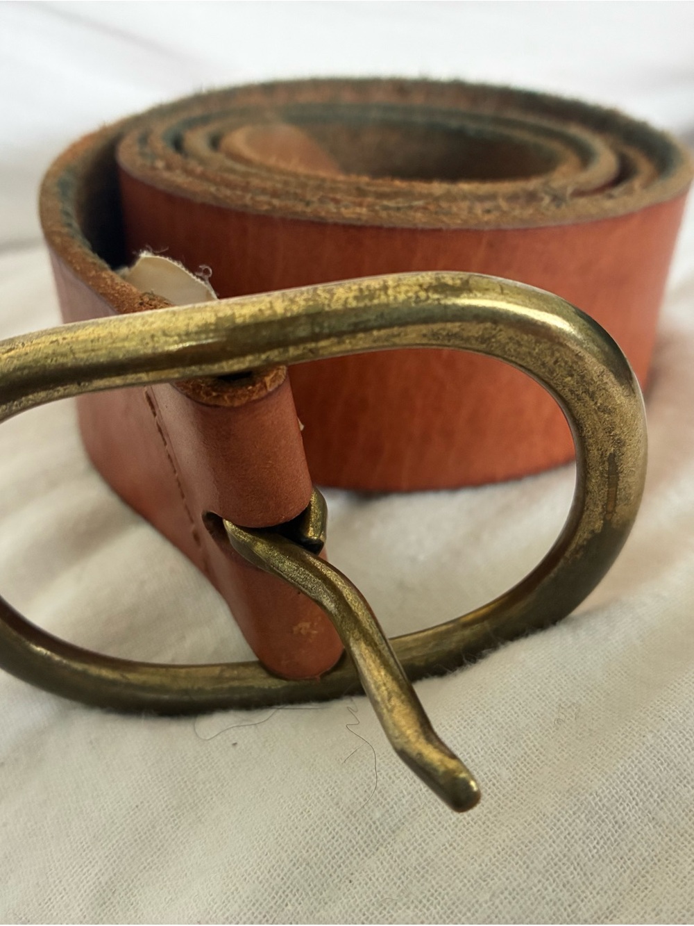 GAP Brown Leather Belt with Antique Gold Buckle - Picture 1 of 5